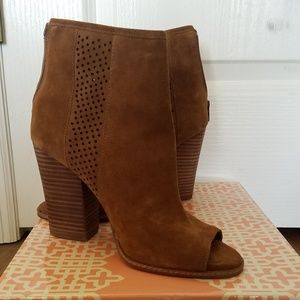 Gianni Bini sandels